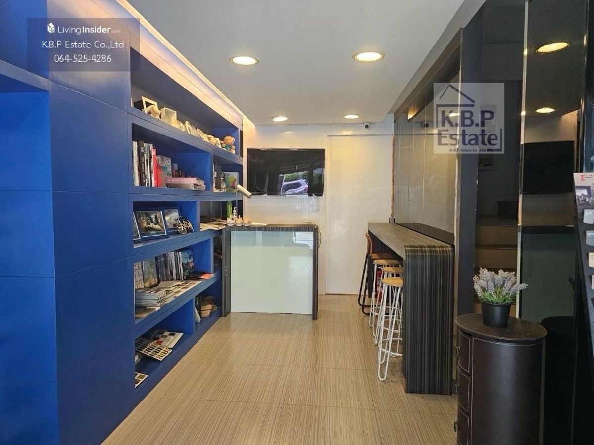 ขายทาวน์โฮมพระราม 3 สาธุประดิษฐ์ : ขายทาวน์โฮม JadePraise สาทร-พระราม3 3ห้องนอน+Plus1 4ห้องน้ำ พร้อมเข้าอยู่