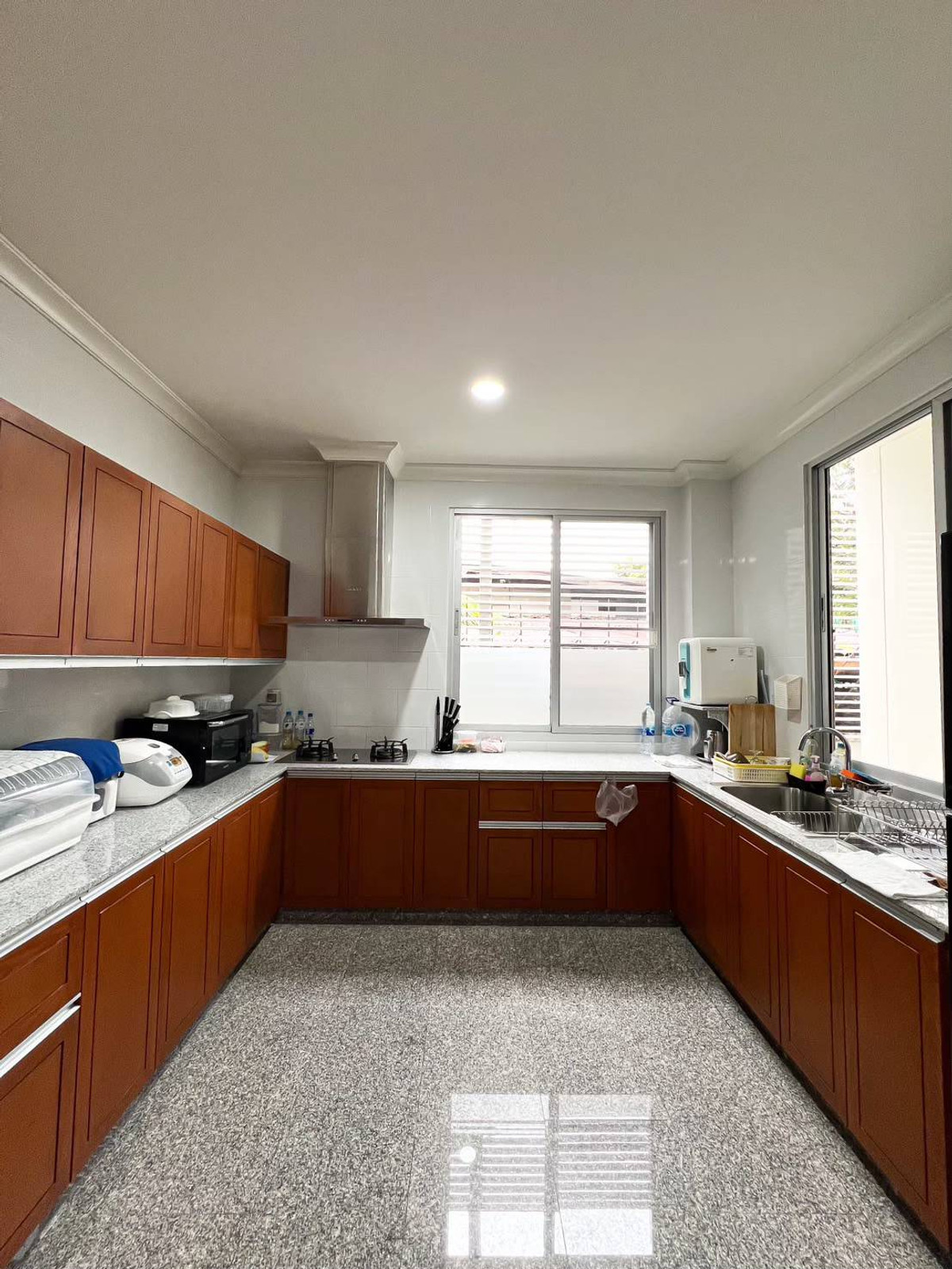 For SaleHome OfficeVipawadee, Don Mueang, Lak Si : Selling office buildings House for sale in Soi Chaeng Watthana 12 (Pak Soi- Crown Hospital), Lak Si District, Bangkok, Chaeng Watthana, Vibhavadi, Laksi near the pink MRT Expressway