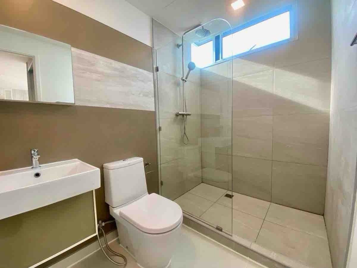 CondoThaphra, Talat Phlu, Wutthakat : The Room Sathorn Taksin【𝐒𝐄𝐋𝐋 & 𝐑𝐄𝐍𝐓】🔥Simple and elegant, comfortable, with complete facilities🔥  Contact Line ID: @hacondo