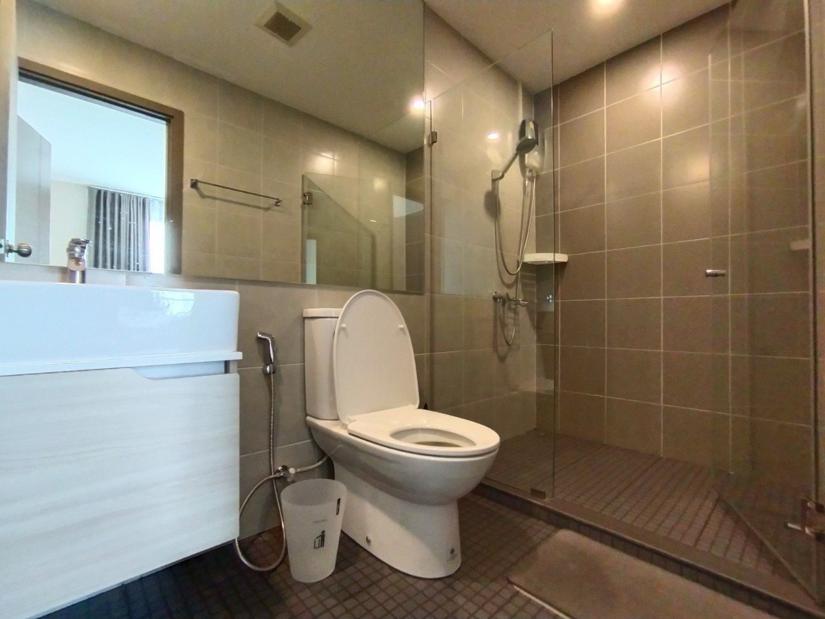 For RentCondoBangna, Bearing, Lasalle : 🧸💓✨ Urgent, beautiful room, very good price, furniture, complete electrical appliances Ready to move in 🚝🔥