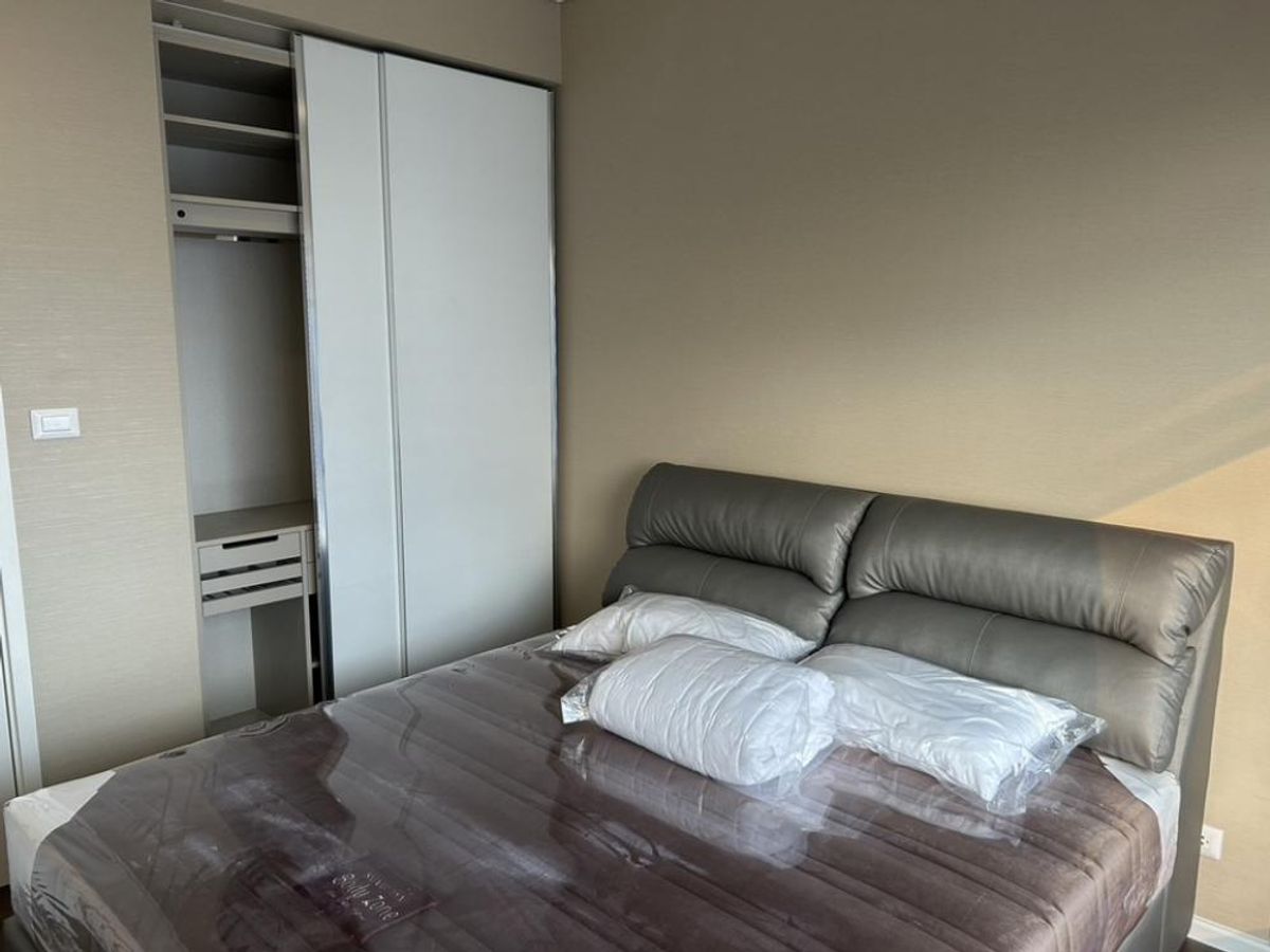 ให้เช่าคอนโดลาดพร้าว เซ็นทรัลลาดพร้าว : ให้เช่า 📍 The Saint Residences 📍 2 ห้องนอน เฟอร์นิเจอร์ และ เครื่องใช้ไฟฟ้าครบ ใกล้ BTS ห้าแยกลาดพร้าว