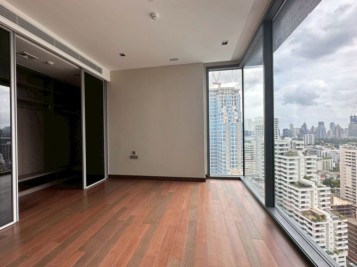 For SaleCondoNana, North Nana,Sukhumvit13, Soi Nana : Project Selling Room Q1 Sukhumvit 2Bedroom Corner Room Beautiful room Only 1 room per floor