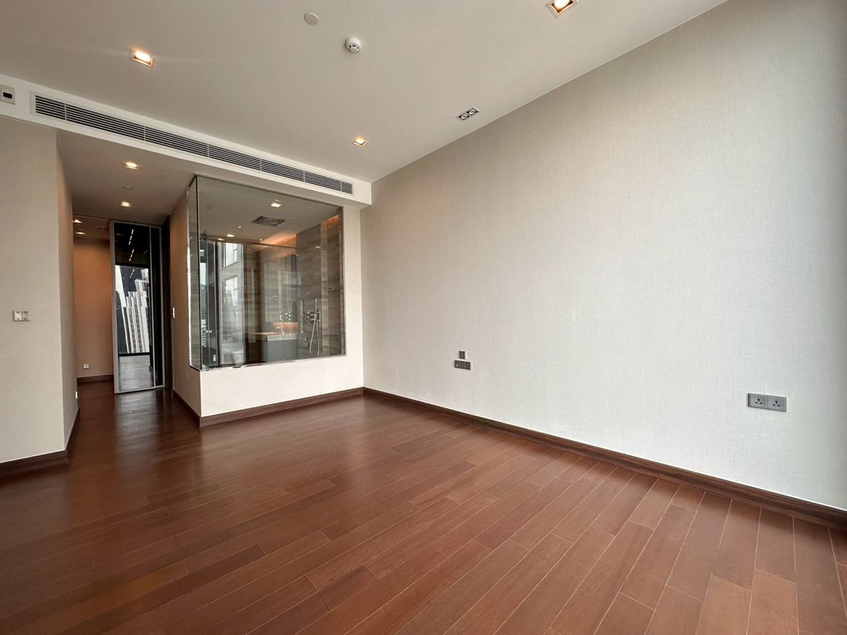 For SaleCondoNana, North Nana,Sukhumvit13, Soi Nana : Project room for sale Q1 Sukhumvit 2 Bedroom Size Large Fix 2 Parking