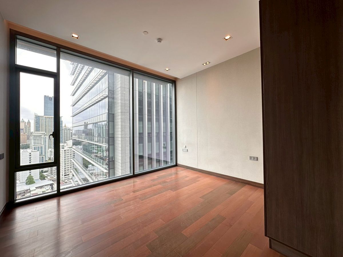 For SaleCondoNana, North Nana,Sukhumvit13, Soi Nana : Project Selling Room Q1 Sukhumvit 2Bedroom Corner Room Beautiful room Only 1 room per floor