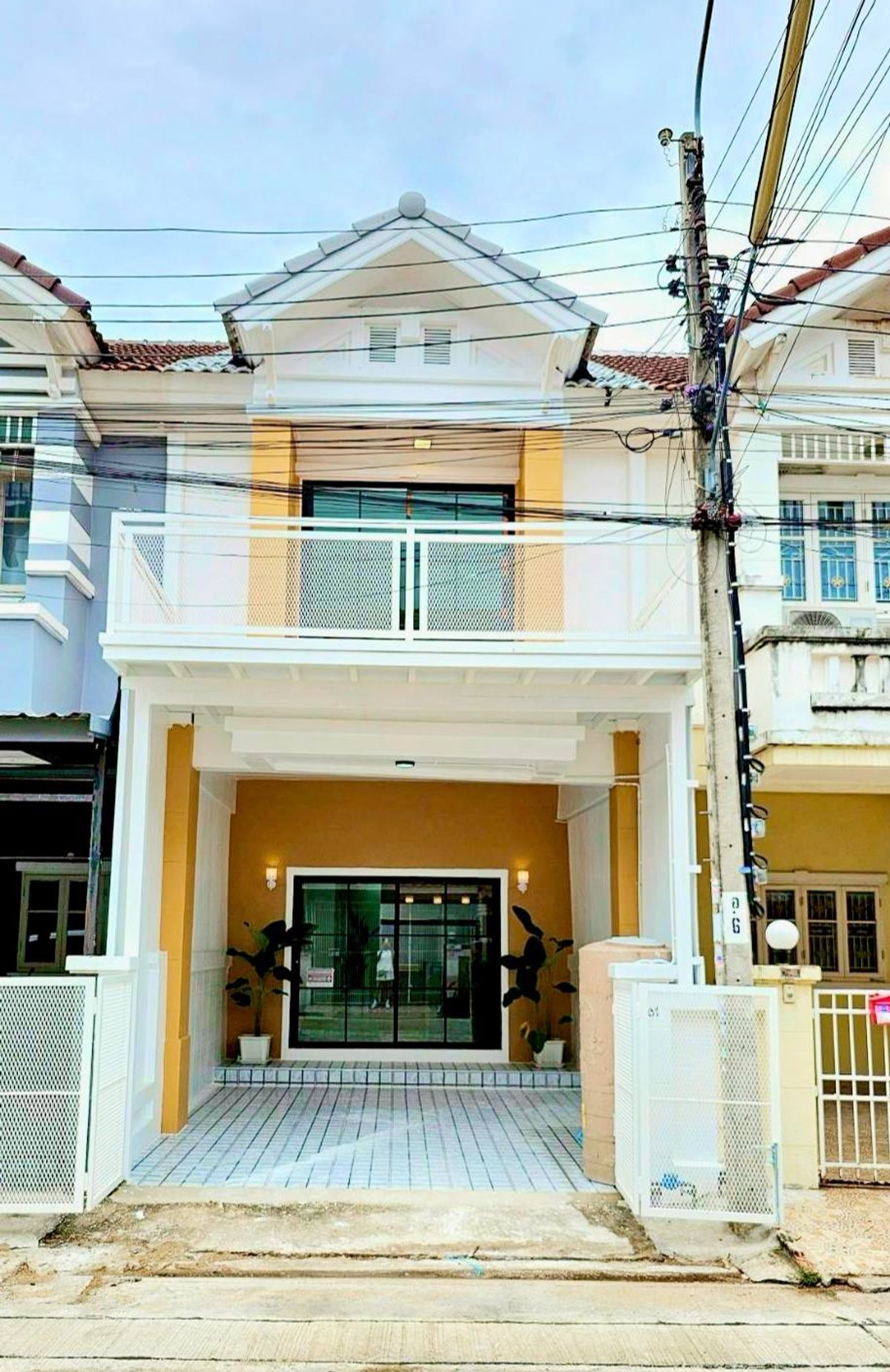 For SaleTownhomeNonthaburi, Bang Yai, Bangbuathong : House for sale 🏠 Piyawaram Village Phase 3 _ Townhouse 2 floors, area 16 sq.w. sells only 1,490,000 baht