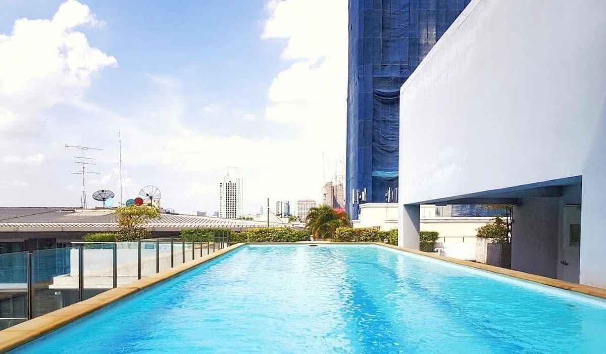 For SaleCondoSukhumvit, Asoke, Thonglor : Urgent sale, large room, Zenith Place Sukhumvit 42, worth only 600 meters BTS Phra Khanong