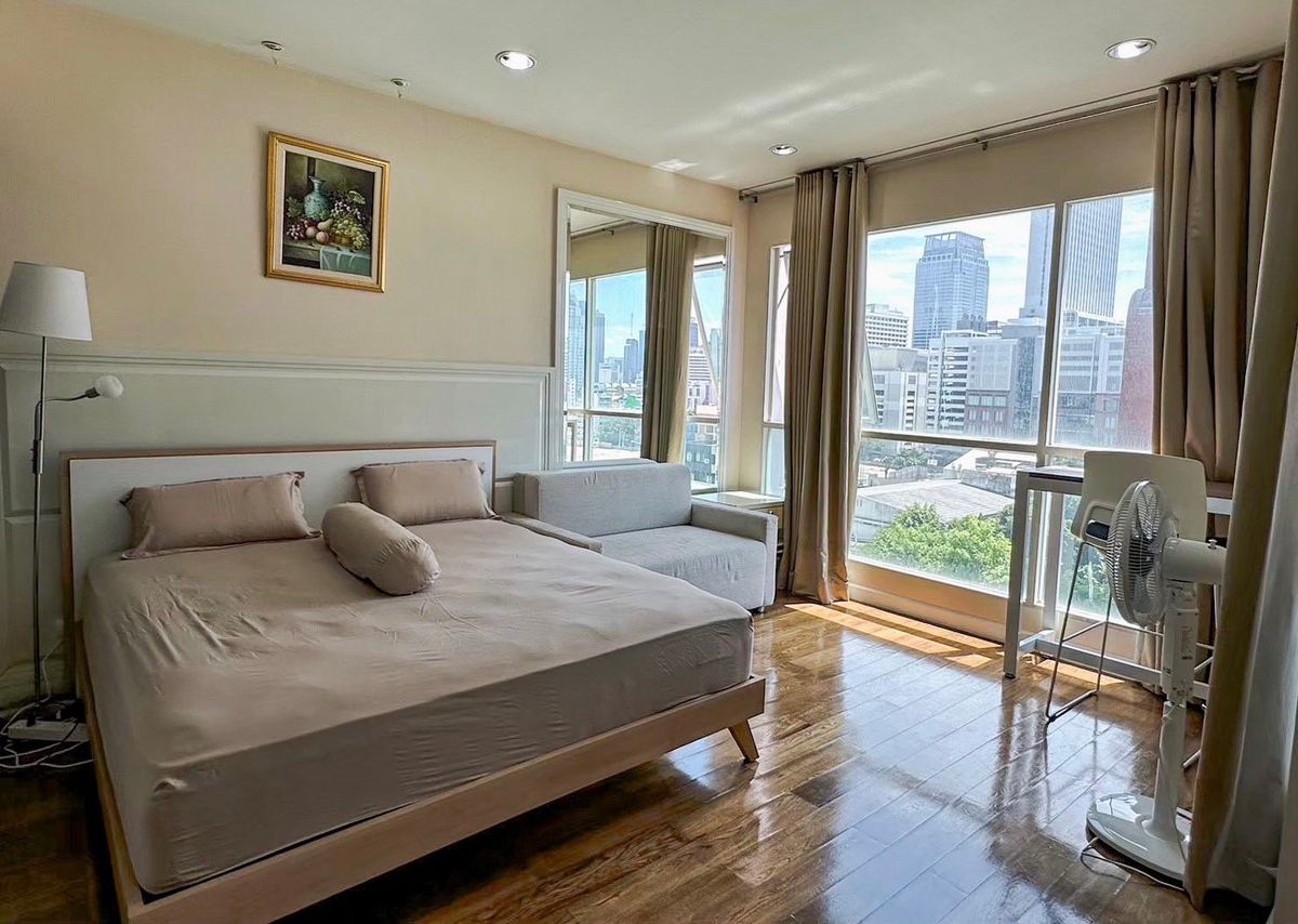 ให้เช่าคอนโดวิทยุ ชิดลม หลังสวน : คอนโด The Address Chidlom เดินทางสะดวก ใกล้รถไฟฟ้าบีทีเอส มีรถรับส่ง ห้องสวย เฟอร์นิเจอร์ครบ พร้อมอยู่!