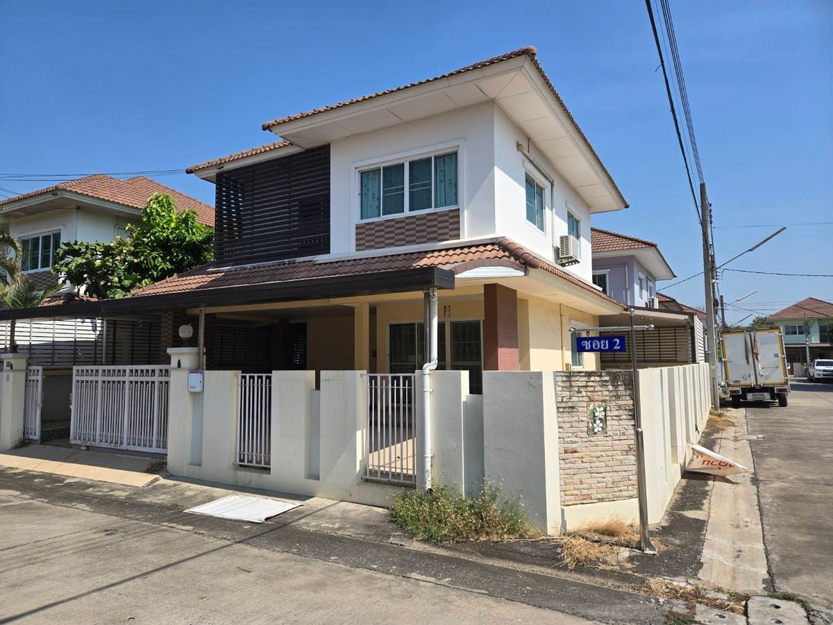 บ้านนนทบุรี บางใหญ่ บางบัวทอง : หมู่บ้านพาร์ควิลเลจ บางบัวทอง ใกล้โรงเรียนสารสาสน์วิเทศบางบัวทอง