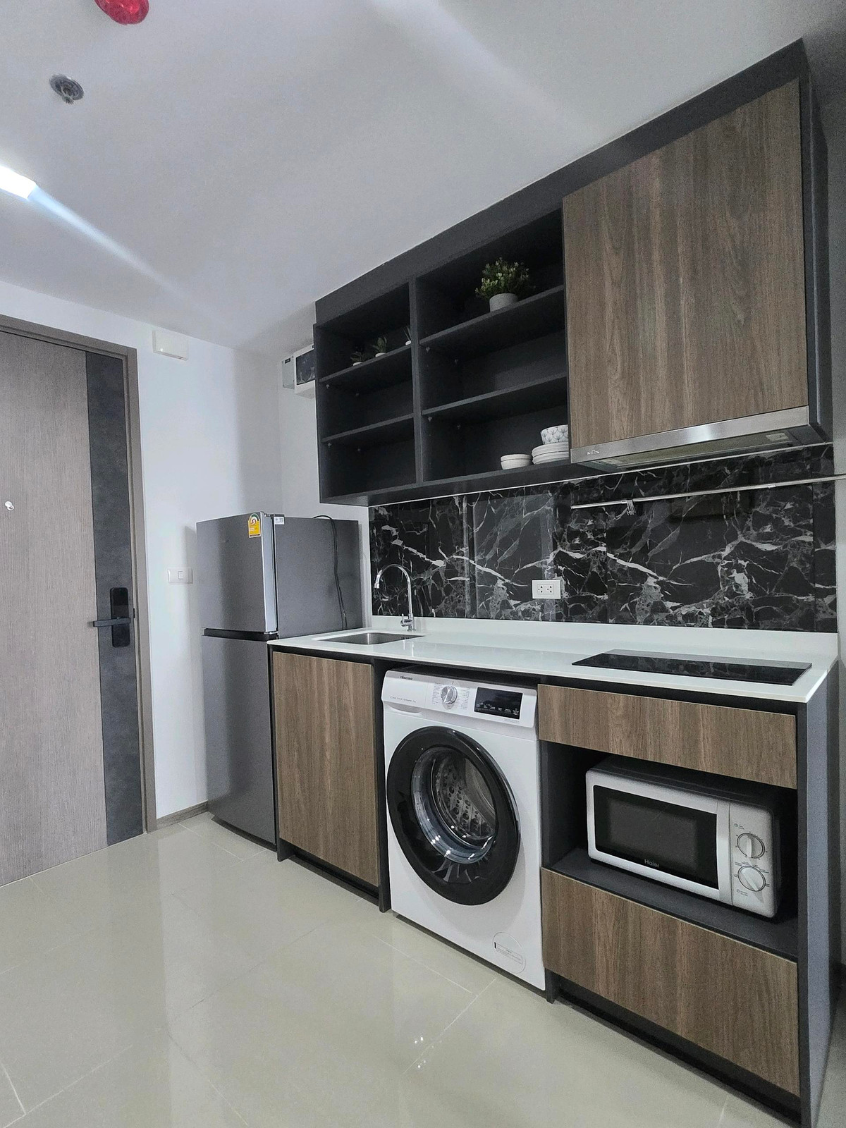 For SaleCondoLadprao, Central Ladprao : 📣 Urgent sale 🔥🔥 Beautiful room Tel. 📞098-995-6144 Luckycondo89