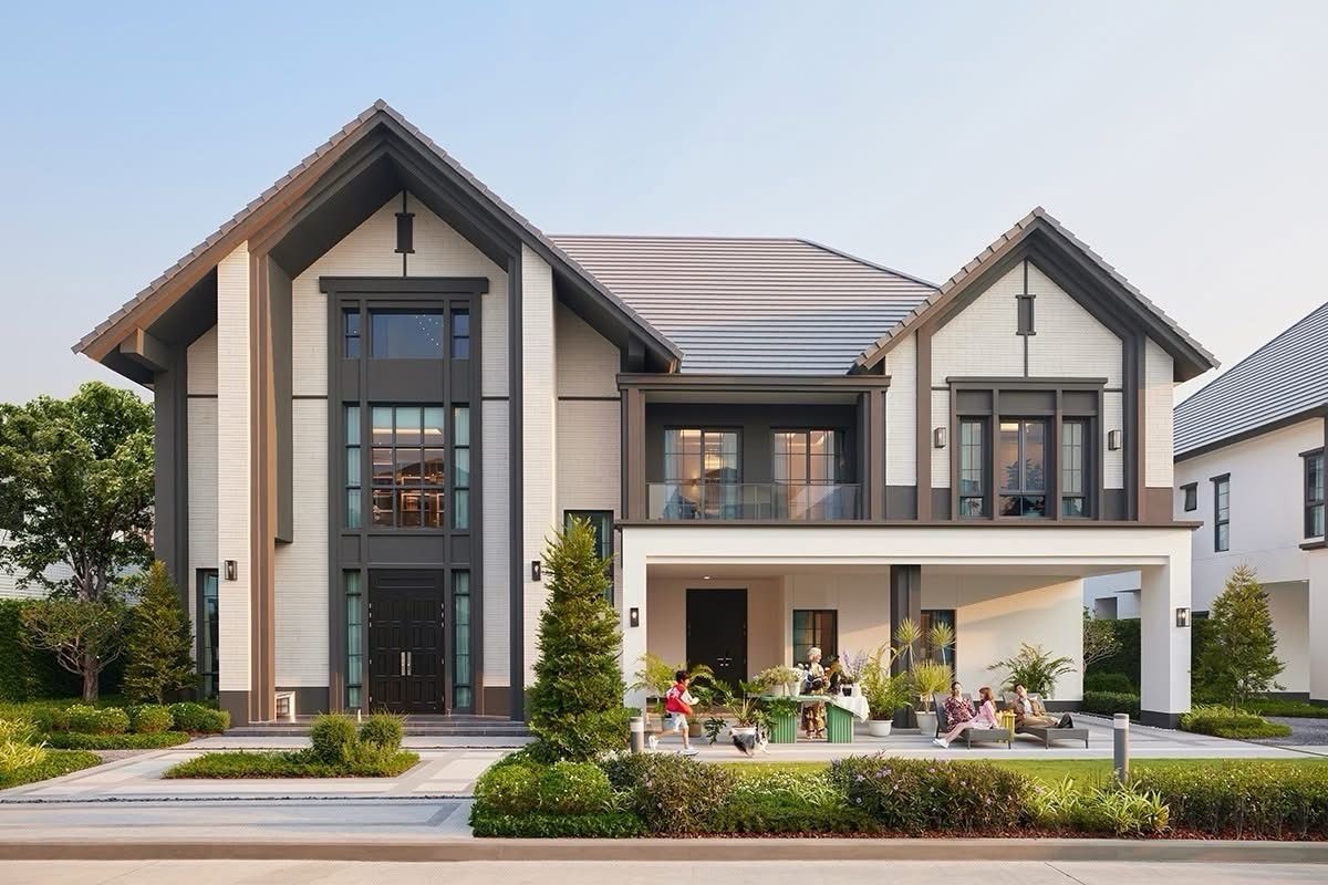 ขายบ้านบางนา แบริ่ง ลาซาล : THE CITY บางนา 2 | คฤหาสน์หรู Style ENGLISH TUDOR บ้านเดี่ยวหรูหลังใหญ่ พร้อมพื้นที่ใช้สอย 390 - 580 ตารางเมตร ฟังก์ชัน 4 - 5 ห้องนอน 3 - 4 ที่จอดรถ และห้องแม่บ้าน Call.094-9619545 Lin