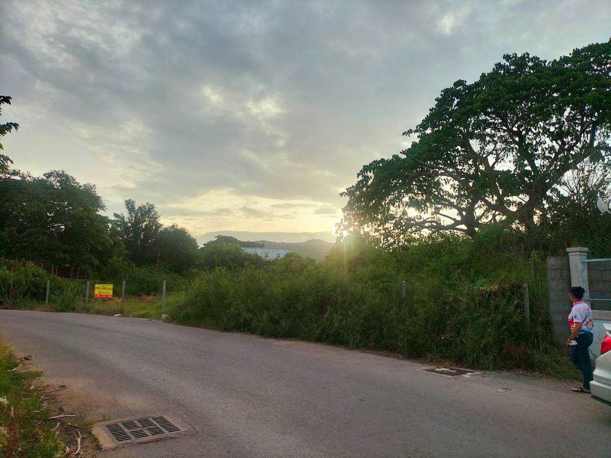 ขายที่ดินหัวหิน ประจวบคีรีขันธ์ : ขายที่ดินทำเลสวยติดถนน 2 ฝั่ง โฉนดครุฑแดง อ.หัวหิน จ.ประจวบคีรีขันธ์