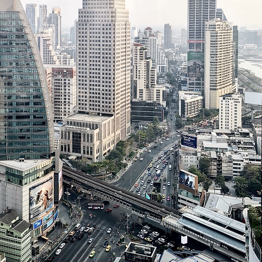 ขายคอนโดสุขุมวิท อโศก ทองหล่อ : 🔥ขายด่วน + 🔥แอชตัน อโศก 2 ห้องนอน 2 ห้องน้ำ ใกล้ห้าง เทอร์มินอล 21