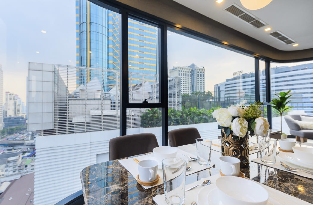 ขายคอนโดสุขุมวิท อโศก ทองหล่อ : 🔥ขายด่วน + 🔥แอชตัน อโศก 2 ห้องนอน 2 ห้องน้ำ ใกล้ห้าง เทอร์มินอล 21