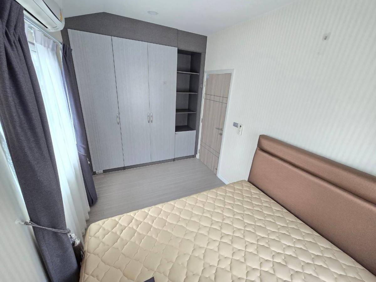 ขายบ้านพัฒนาการ ศรีนครินทร์ : 🔥ขายด่วน + 🔥เพอร์เฟค เพลส พระราม 9 บ้านเดี่ยว 4 ห้องนอน 3 ห้องน้ำ ใกล้รถไฟฟ้าสายสีส้มและสีเหลือง ❗