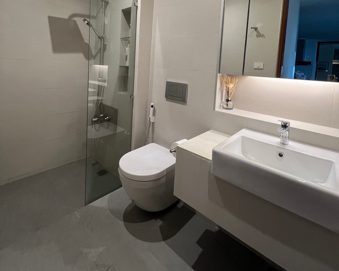 ขายคอนโดสุขุมวิท อโศก ทองหล่อ : 🔥ขายด่วน + 🔥แอชตัน มอร์ฟ 38 แบบ 2 ห้องนอน 2 ห้องน้ำ ใกล้ BTS ทองหล่อเพียง 300 เมตร 