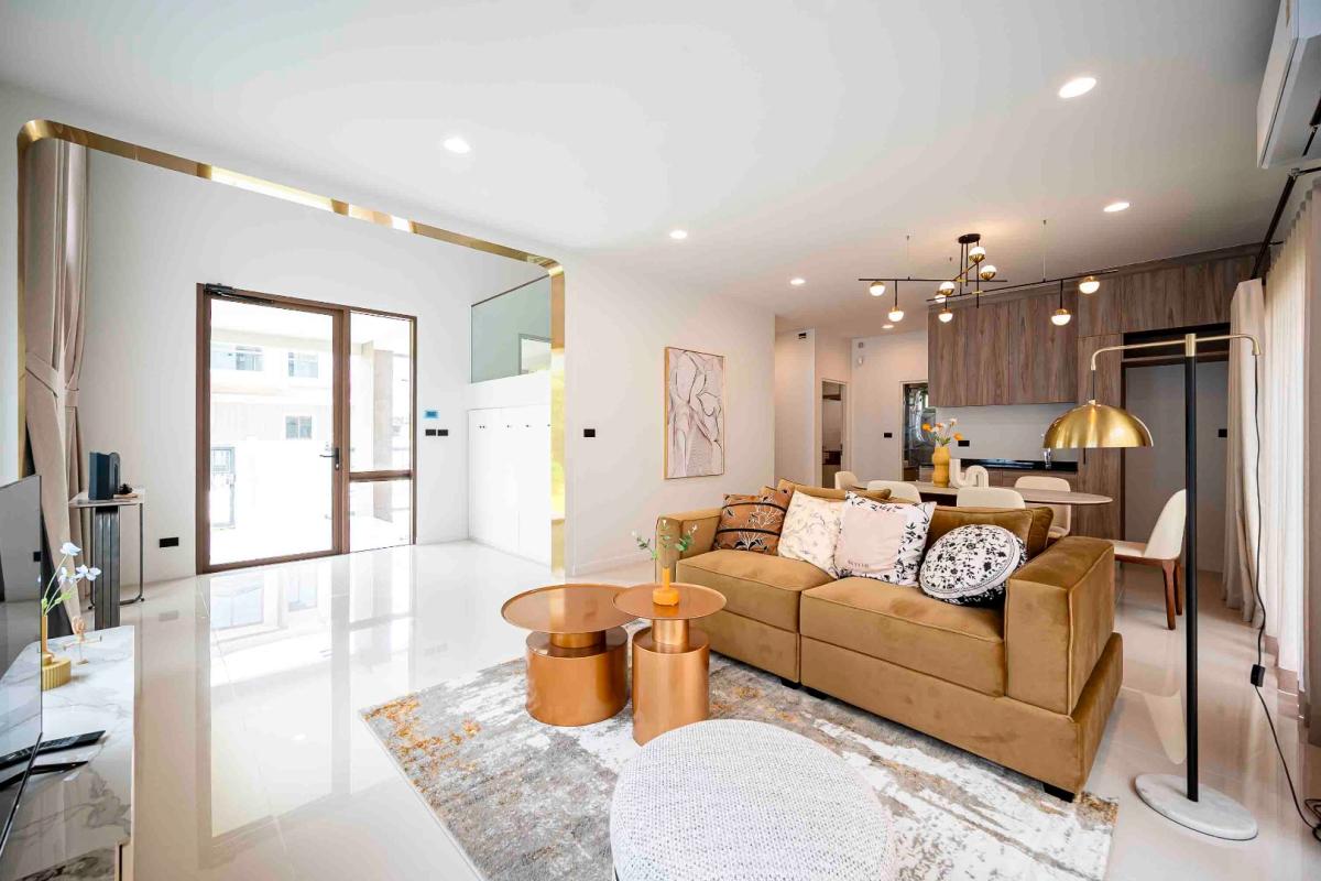 ให้เช่าบ้านพัฒนาการ ศรีนครินทร์ : 🔥ให้เช่าด่วน+🔥บุราสิริ กรุงเทพกรีฑา ใกล้ห้างสรรพสินค้าหลายแห่ง เฟอร์นิเจอร์ครบ พร้อมเข้าอยู่