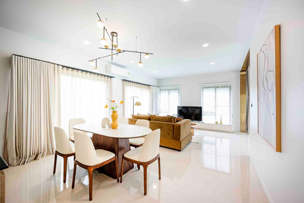 ให้เช่าบ้านพัฒนาการ ศรีนครินทร์ : 🔥ให้เช่าด่วน+🔥บุราสิริ กรุงเทพกรีฑา ใกล้ห้างสรรพสินค้าหลายแห่ง เฟอร์นิเจอร์ครบ พร้อมเข้าอยู่