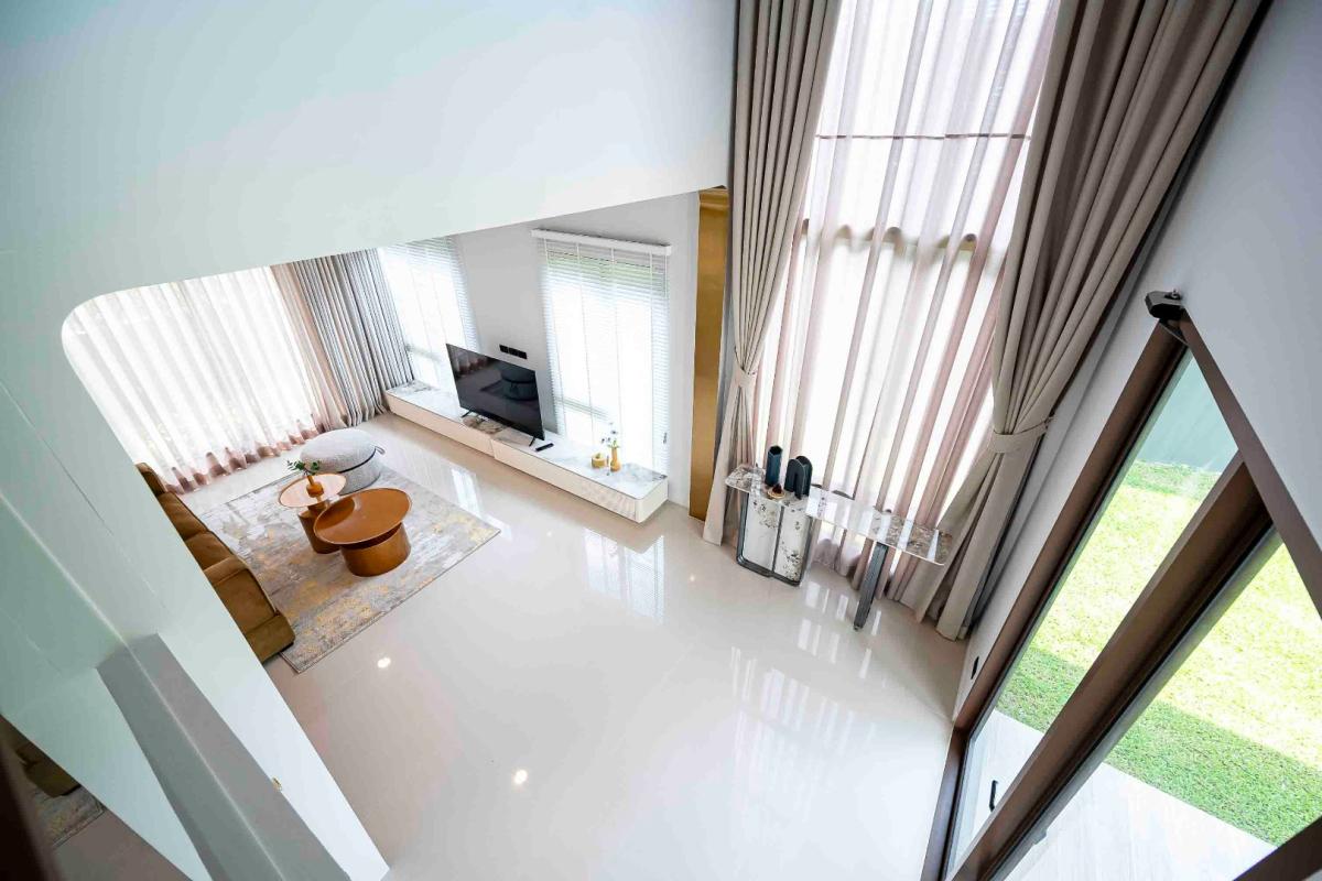 ให้เช่าบ้านพัฒนาการ ศรีนครินทร์ : 🔥ให้เช่าด่วน+🔥บุราสิริ กรุงเทพกรีฑา ใกล้ห้างสรรพสินค้าหลายแห่ง เฟอร์นิเจอร์ครบ พร้อมเข้าอยู่