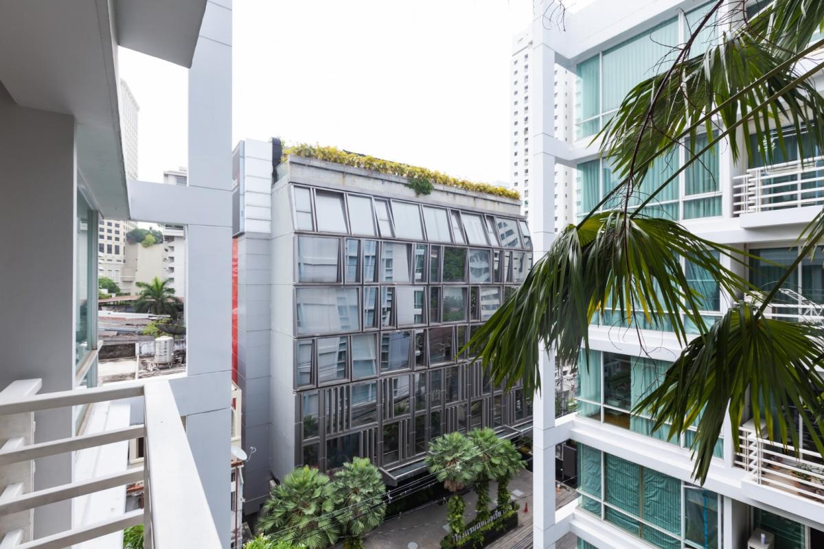 ขายคอนโดนานา : 🔥ขายด่วน + 🔥บ้าน สิริ สุขุมวิท 10 ขนาด 3 ห้องนอน 3 ห้องน้ำ ใกล้ BTS นานา