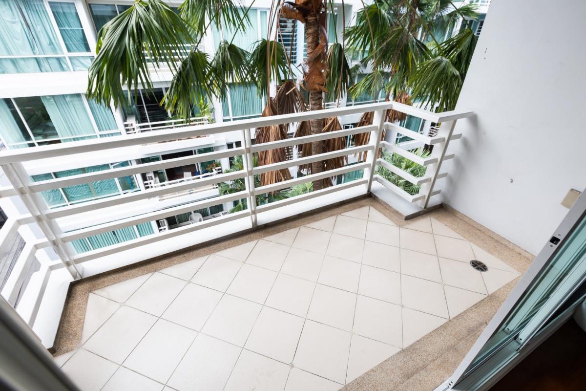 ขายคอนโดนานา : 🔥ขายด่วน + 🔥บ้าน สิริ สุขุมวิท 10 ขนาด 3 ห้องนอน 3 ห้องน้ำ ใกล้ BTS นานา