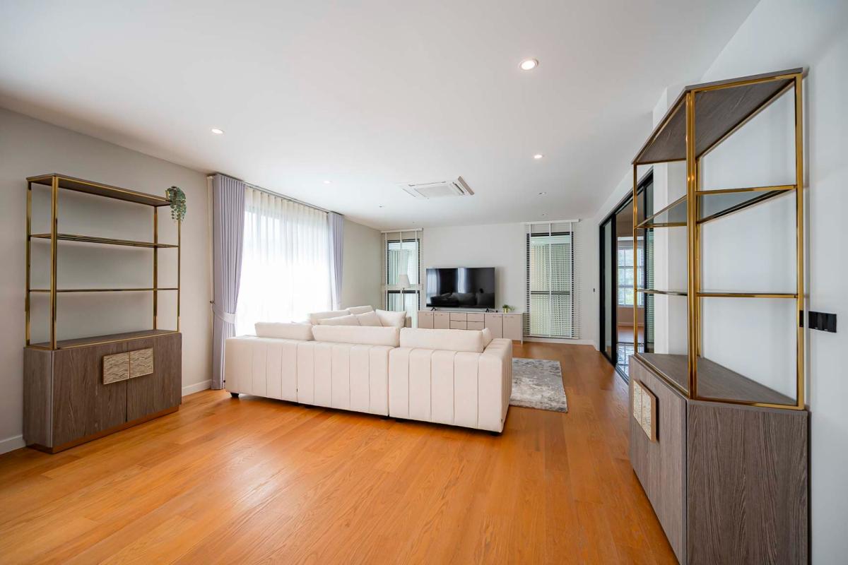 ให้เช่าบ้านพัฒนาการ ศรีนครินทร์ : 🔥ให้เช่าด่วน+🔥	แซงค์ รอยัล กรุงเทพกรีฑา ใกล้ โรงเรียนนานาชาติ Brighton College Bangkok, Wellington International School , ABAC เฟอร์นิเจอร์ครบ พร้อมเข้าอยู่