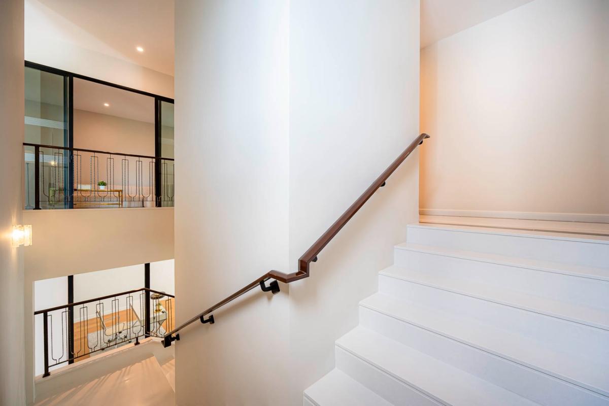 ให้เช่าบ้านพัฒนาการ ศรีนครินทร์ : 🔥ให้เช่าด่วน+🔥	แซงค์ รอยัล กรุงเทพกรีฑา ใกล้ โรงเรียนนานาชาติ Brighton College Bangkok, Wellington International School , ABAC เฟอร์นิเจอร์ครบ พร้อมเข้าอยู่