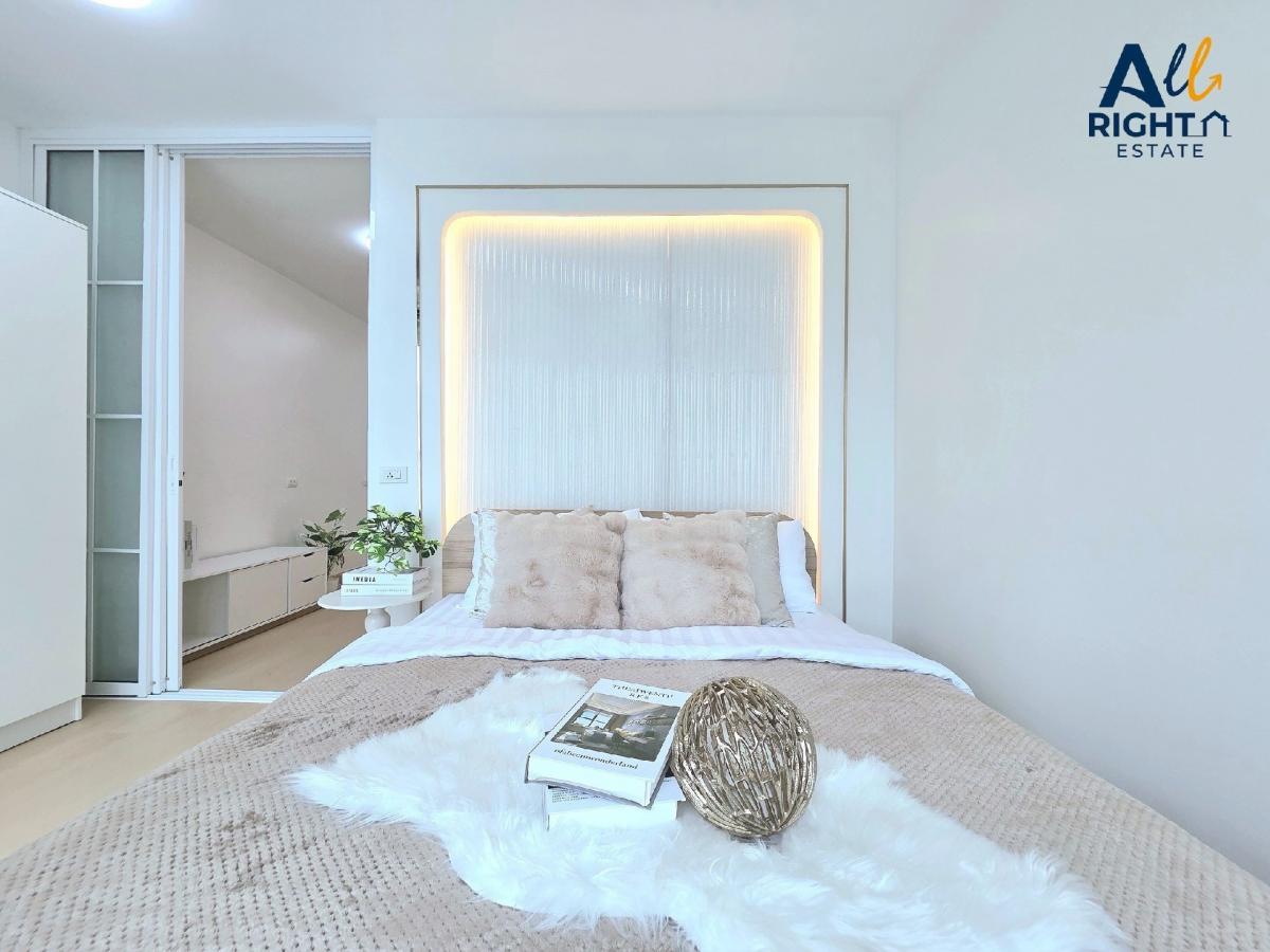 For SaleCondoLadkrabang, Suwannaphum Airport : 🏬✈️✈️✈️ Condo near IRIS Avenue Airport, Onnut Lat Krabang, beautiful view, newly decorated in the whole room With a new furniture price