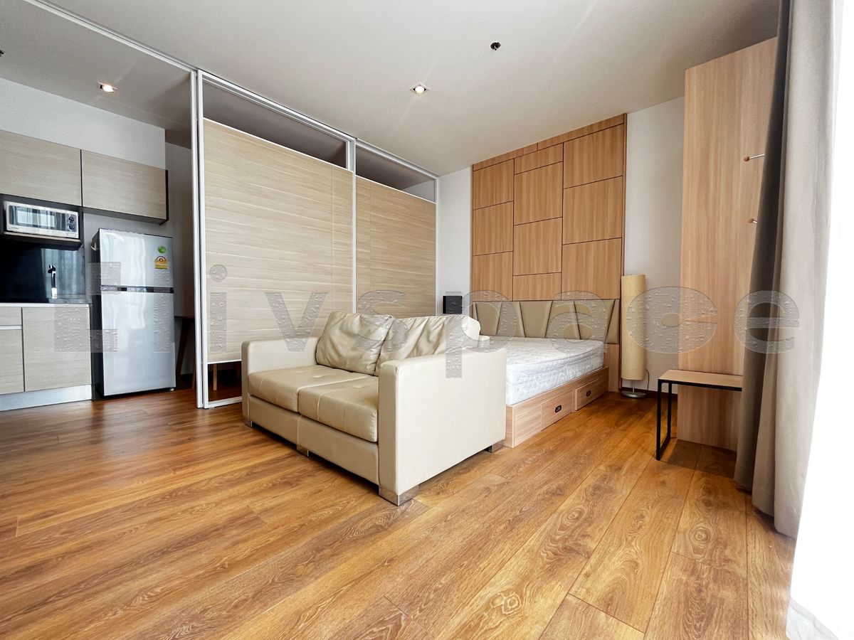 ให้เช่าคอนโดสุขุมวิท อโศก ทองหล่อ : [L250721008] สำหรับเช่า Park 24 |  STUDIO | ขนาด 32.99 ตร.ม. | ราคาพิเศษ | พร้อมเข้าอยู่