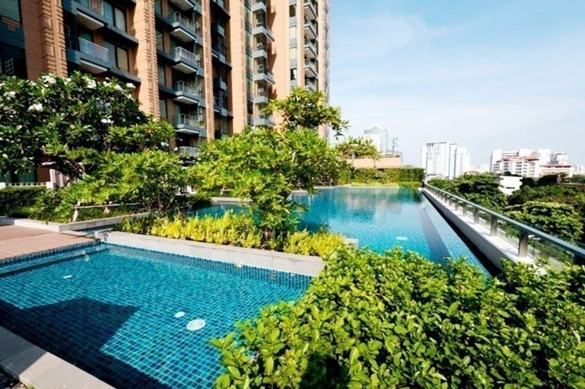 ขายคอนโดพระราม 9 เพชรบุรีตัดใหม่ RCA : ขายด่วน! ห้องว่างพร้อมขาย วิวสวยเฟอร์ครบ ราคาต่ำกว่าตลาดมาก ๆ ค่ะ ต้องห้ามพลาดเลย ราคาดีสุด  ๆ หายากแล้ววว ติด MRT เพชรบุรี ใกล้ APL สนใจติดต่อ 0876358339 