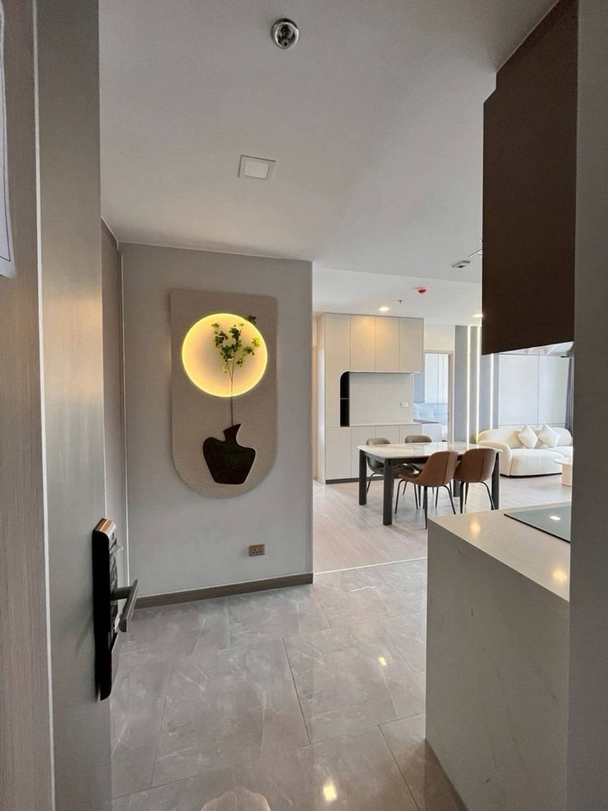 For RentCondoRama9, Petchburi, RCA : 🍭one9five 💖2 Bed