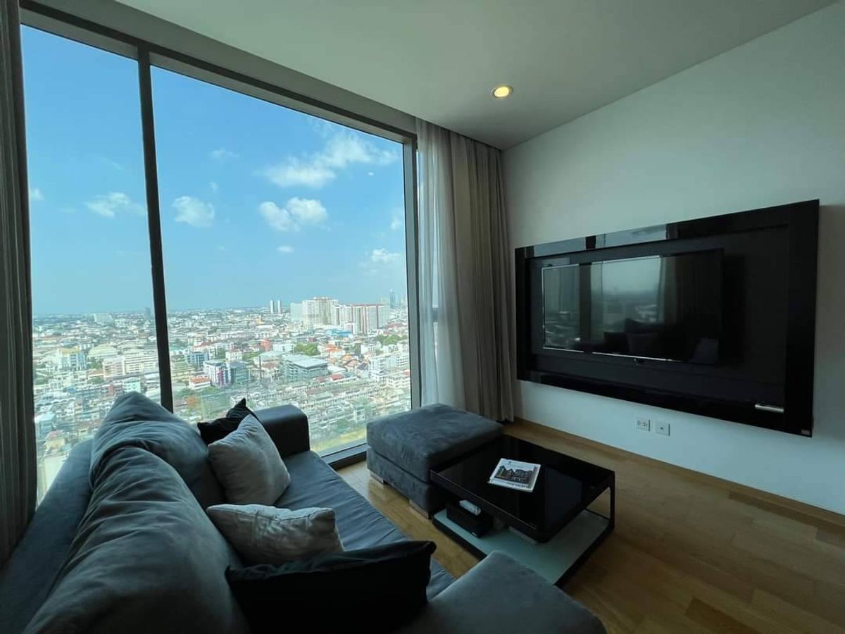 For RentCondoSathorn, Narathiwat : 💥CP-3826💥The Breeze Narathiwas 👉Line : @rentbkk