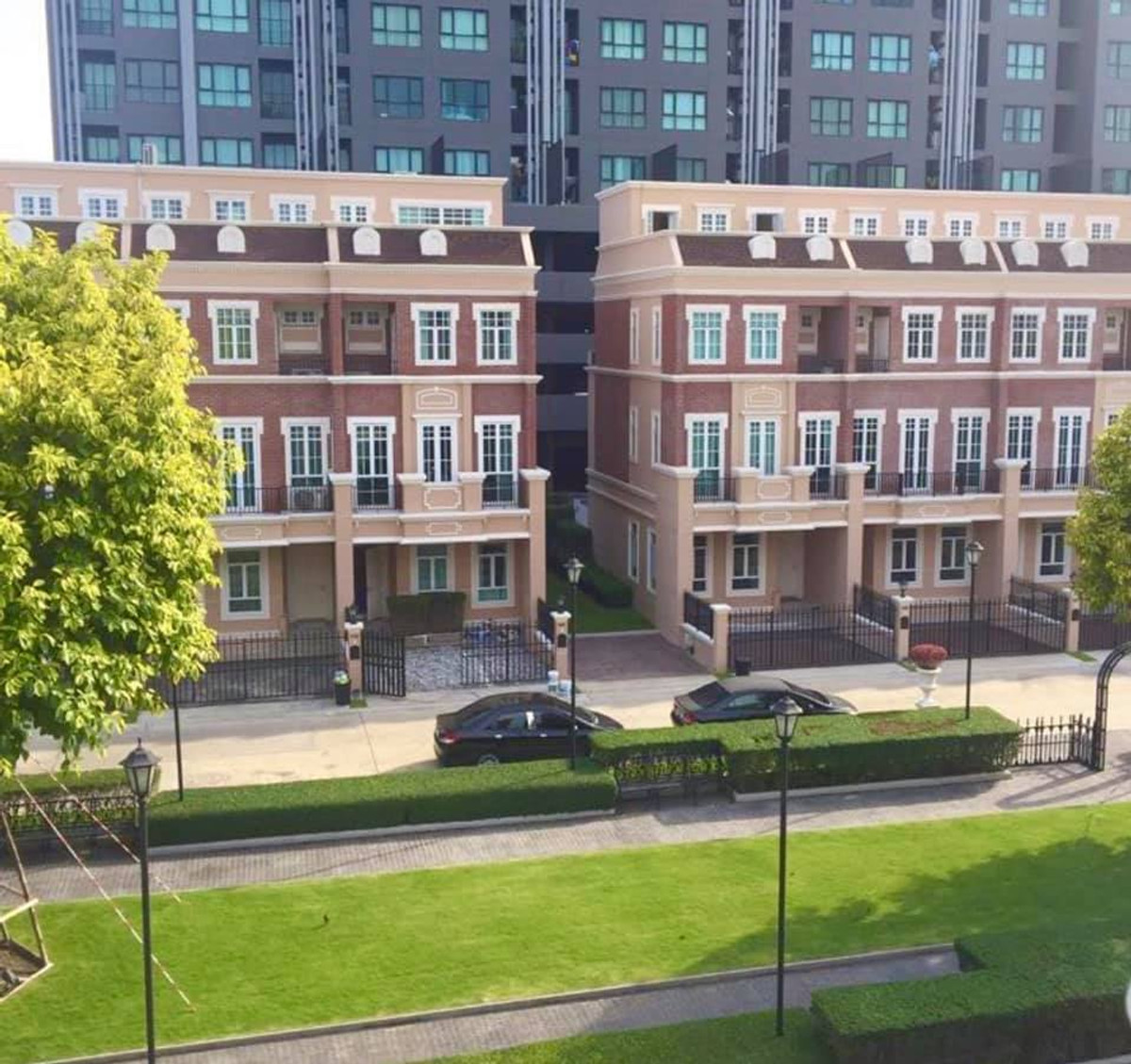 For RentTownhomeOnnut, Udomsuk : Rent Luxury Garden Square Sukhumvit 77 Near Bangkok Prep School onnut