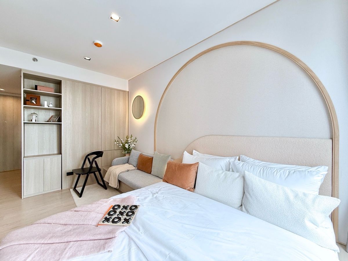 For SaleCondoWongwianyai, Charoennakor : 𝙍𝙚𝙛𝙚𝙧𝙚𝙣𝙘𝙚 𝙎𝙖𝙩𝙝𝙤𝙧𝙣 – 𝙒𝙤𝙣𝙜𝙬𝙞𝙖𝙣𝙮𝙖𝙞 𝙉𝙚𝙖𝙧 𝘽𝙏𝙎 𝙒𝙤𝙣𝙜𝙬𝙞𝙖𝙣 𝙔𝙖𝙞, 𝙤𝙣𝙡𝙮 𝟭𝟯𝟬 𝙢𝙚𝙩𝙚𝙧𝙨, 𝙨𝙩𝙖𝙧𝙩𝙞𝙣𝙜 𝙖𝙩 𝟯.𝟴𝟵 𝙈𝙗.*