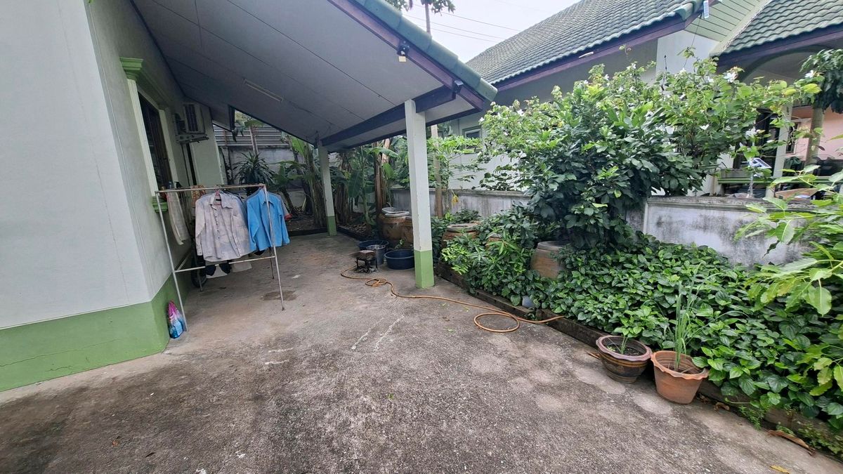 ขายบ้านฉะเชิงเทรา : ขายบ้านติด บริษัท ซีเอชโอโตอินดัสตรี่ จำกัด