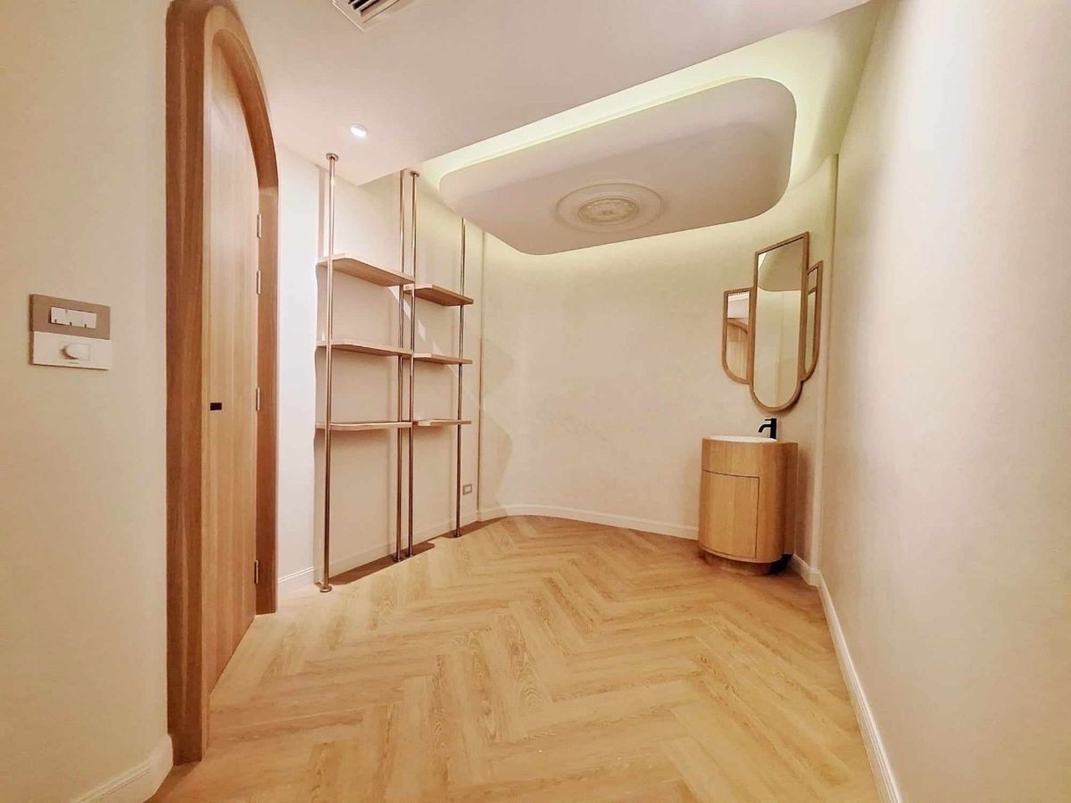 ให้เช่าโฮมออฟฟิศบางนา แบริ่ง ลาซาล : ปล่อยเช่า โฮมออฟฟิศหรู 2 คูหา บางนา 