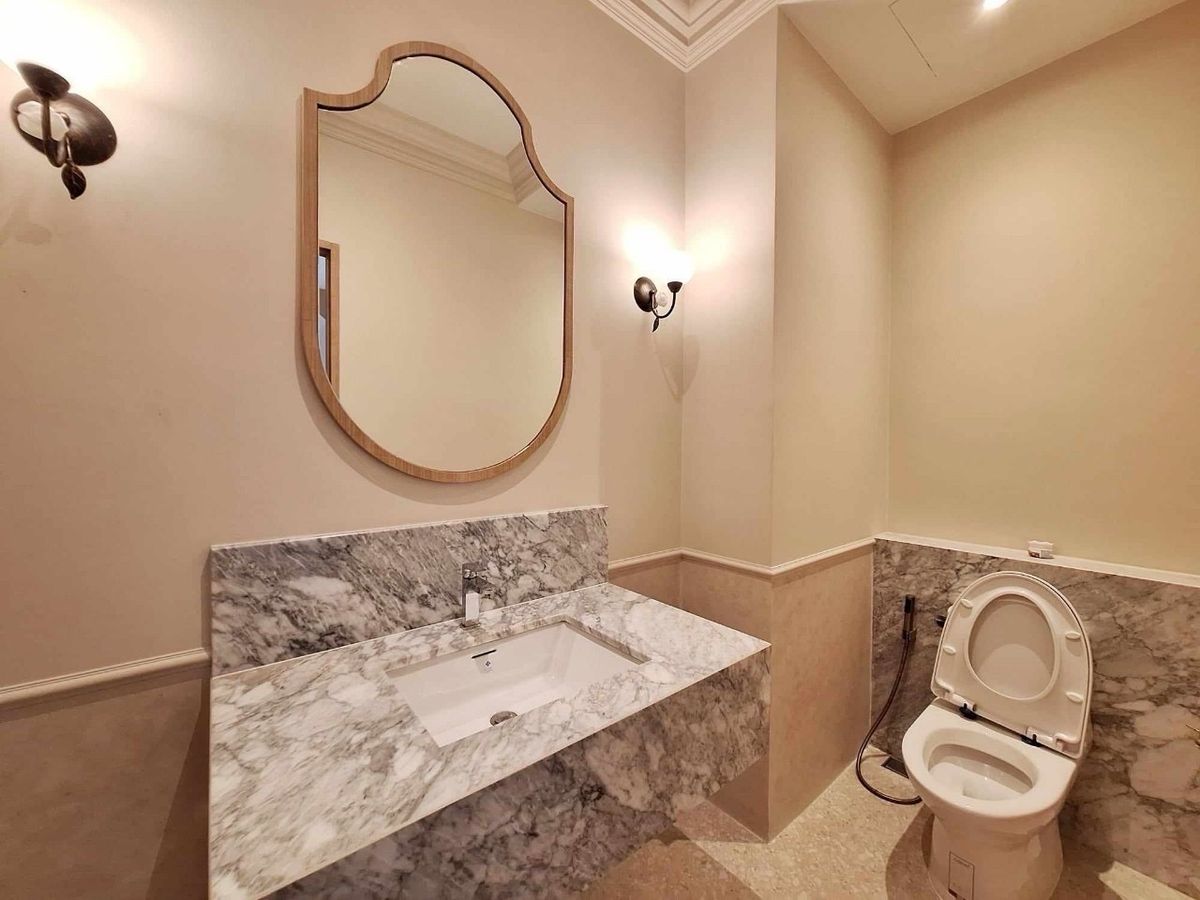 ให้เช่าโฮมออฟฟิศบางนา แบริ่ง ลาซาล : ปล่อยเช่า โฮมออฟฟิศหรู 2 คูหา บางนา 