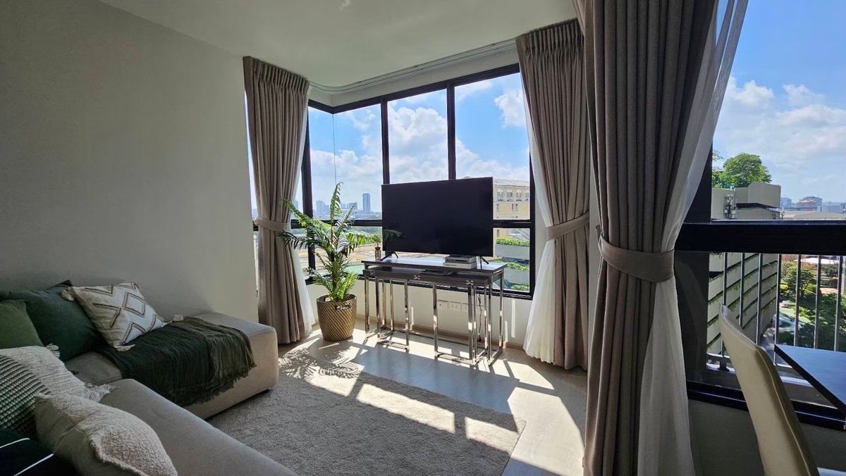 ขายคอนโดอ่อนนุช อุดมสุข : 🔥ด่วนนนน 紧急出售 เอลลิโอ เดล เนสต์ อุดมสุข ราคานี้หาไม่ได้แล้ว เพียง 4.9 ล้าน 特价 490万泰铢 ห้องใหญ่  ใกล้BTS อุดมสุข