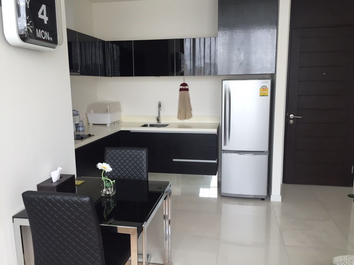 ให้เช่าคอนโดสุขุมวิท อโศก ทองหล่อ : ให้เช่าคอนโด: Eight Thonglor Residence (S15-32717)