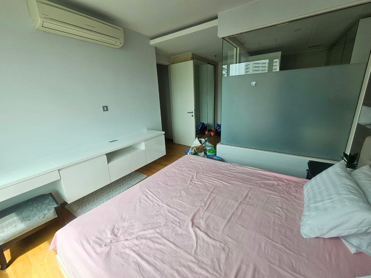 For RentCondoSukhumvit, Asoke, Thonglor : New renovated room, very beautiful, beautiful city view, 2 bedrooms, 2 bathrooms, AH Condo, Sukhumvit 43