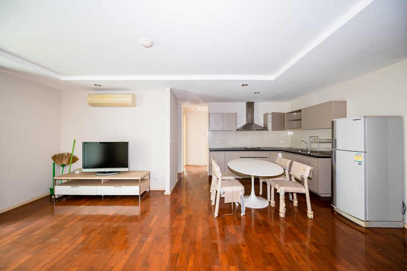 ขายคอนโดนานา : 🔥ขายด่วน + 🔥Siri On 8 ห้องหัวมุม 3 ห้องนอน 2 ห้องน้ำ ใกล้ BTS นานา❗