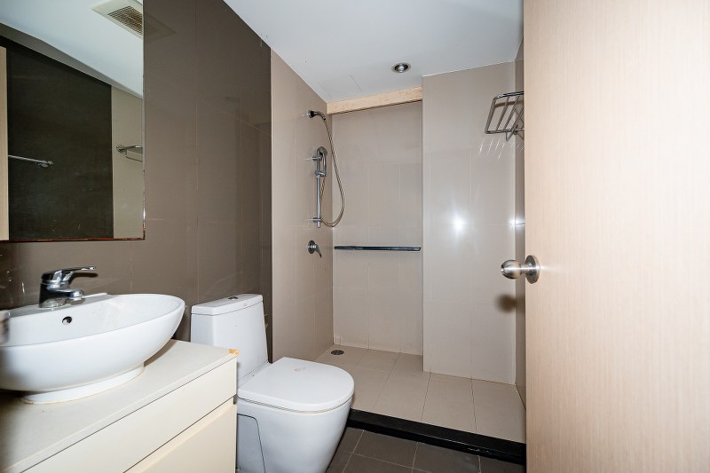 ขายคอนโดนานา : 🔥ขายด่วน + 🔥Siri On 8 ห้องหัวมุม 3 ห้องนอน 2 ห้องน้ำ ใกล้ BTS นานา❗