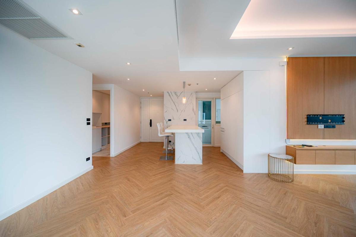 ขายคอนโดสุขุมวิท อโศก ทองหล่อ : 🔥ขายด่วน + 🔥Siri Residence 24 ห้องสวย 3 ห้องนอน 3 ห้องน้ำ ❗