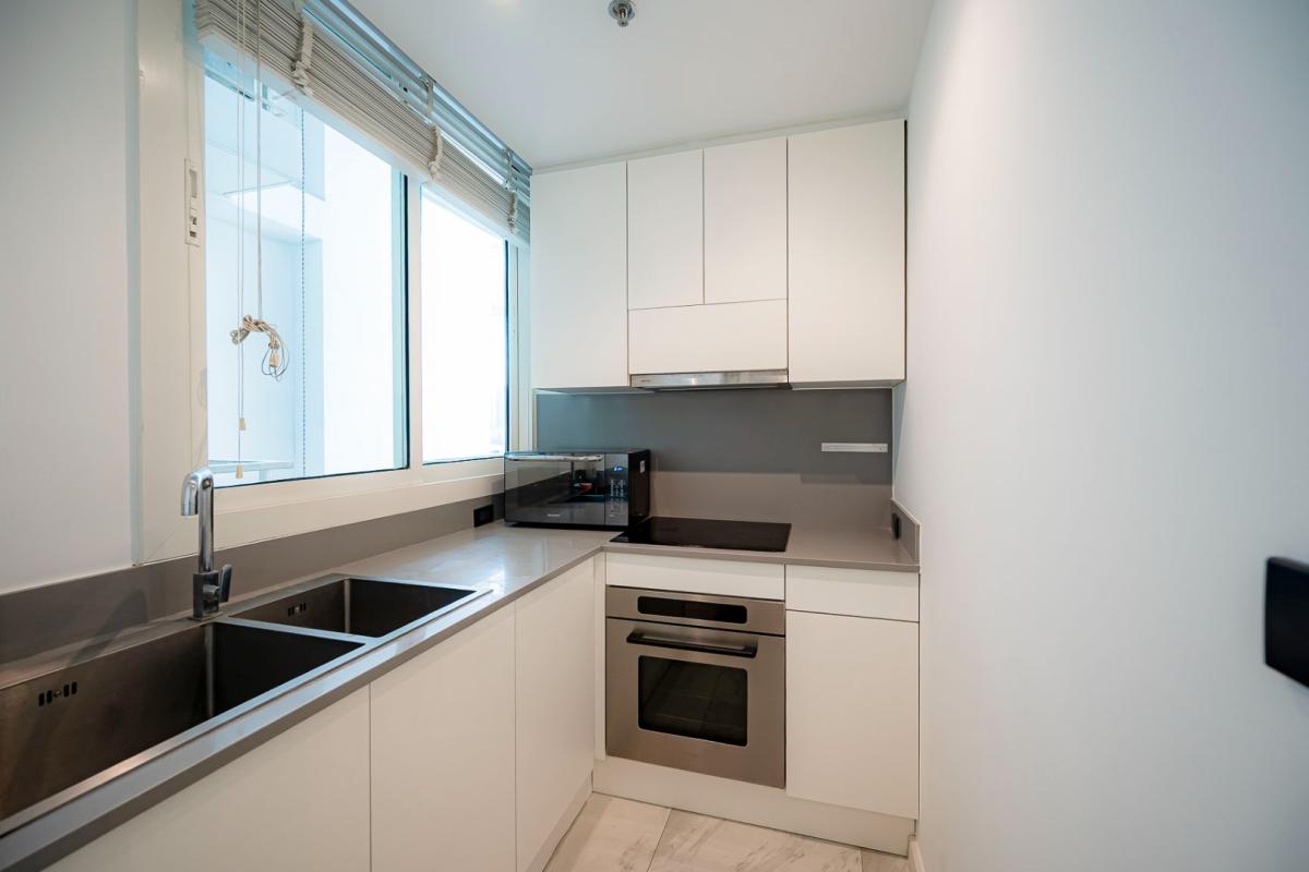 ขายคอนโดสุขุมวิท อโศก ทองหล่อ : 🔥ขายด่วน + 🔥Siri Residence 24 ห้องสวย 3 ห้องนอน 3 ห้องน้ำ ❗