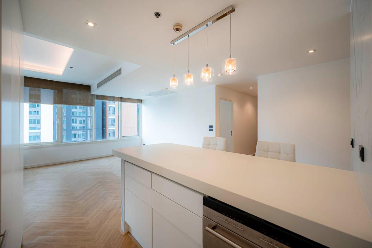 ขายคอนโดสุขุมวิท อโศก ทองหล่อ : 🔥ขายด่วน + 🔥Siri Residence 24 ห้องสวย 3 ห้องนอน 3 ห้องน้ำ ❗