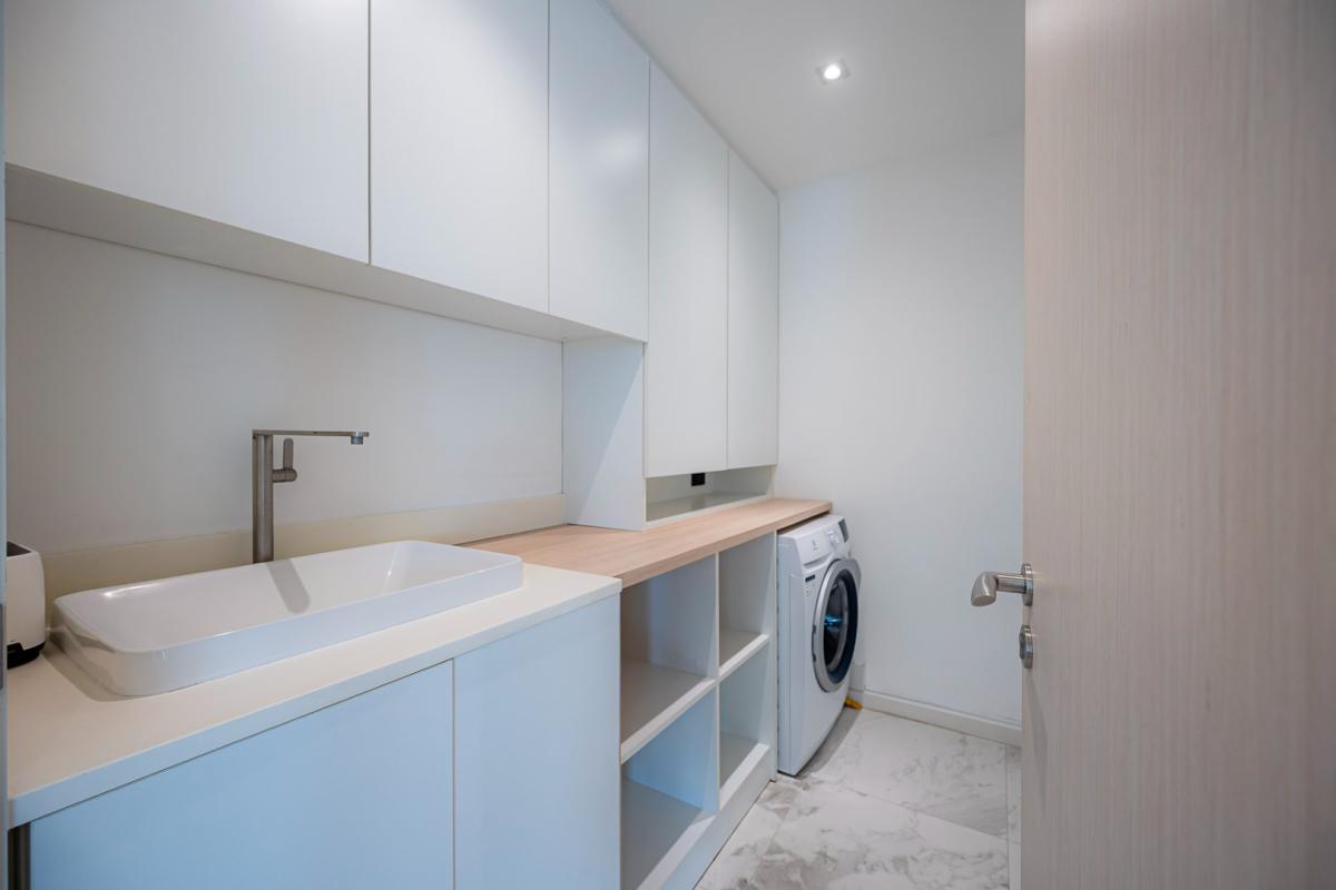 ขายคอนโดสุขุมวิท อโศก ทองหล่อ : 🔥ขายด่วน + 🔥Siri Residence 24 ห้องสวย 3 ห้องนอน 3 ห้องน้ำ ❗