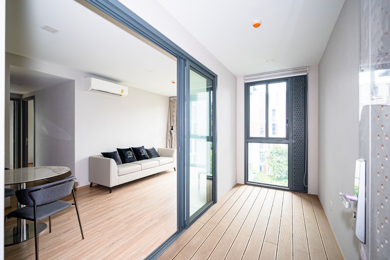 ขายคอนโดสุขุมวิท อโศก ทองหล่อ : 🔥ขายด่วน + 🔥Taka HAUS  2 ห้องนอน และ 2 ห้องน้ำ มีรถรับส่ง BTS เอกมัย และ BTS ทองหล่อ ❗