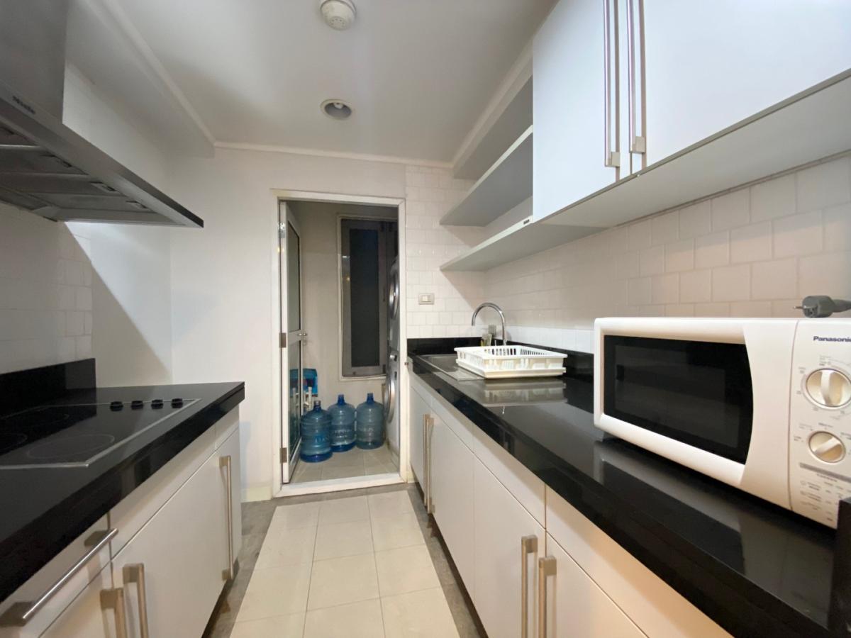 ขายคอนโดวิทยุ ชิดลม หลังสวน : 🔥ขายด่วน + 🔥บ้านสิริฤดี คอนโดโล-ไรส์ใกล้ BTS เพลินจิต 2 ห้องนอน 2 ห้องน้ำ