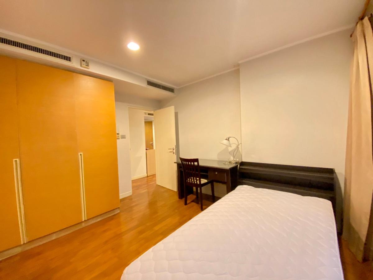 ขายคอนโดวิทยุ ชิดลม หลังสวน : 🔥ขายด่วน + 🔥บ้านสิริฤดี คอนโดโล-ไรส์ใกล้ BTS เพลินจิต 2 ห้องนอน 2 ห้องน้ำ