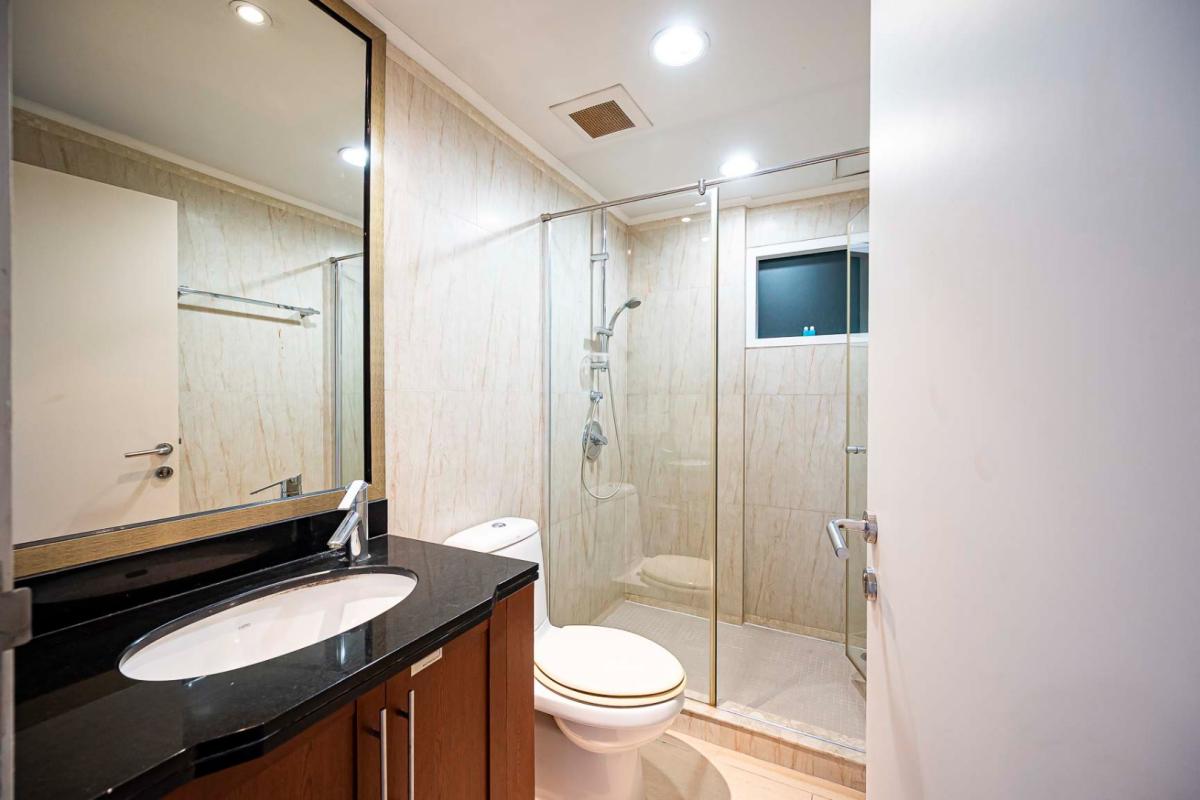 ขายคอนโดวิทยุ ชิดลม หลังสวน : 🔥ขายด่วน + 🔥บ้านสิริฤดี คอนโด 2 ห้องนอนซอยร่วมฤดี ใกล้ BTS เพลินจิต