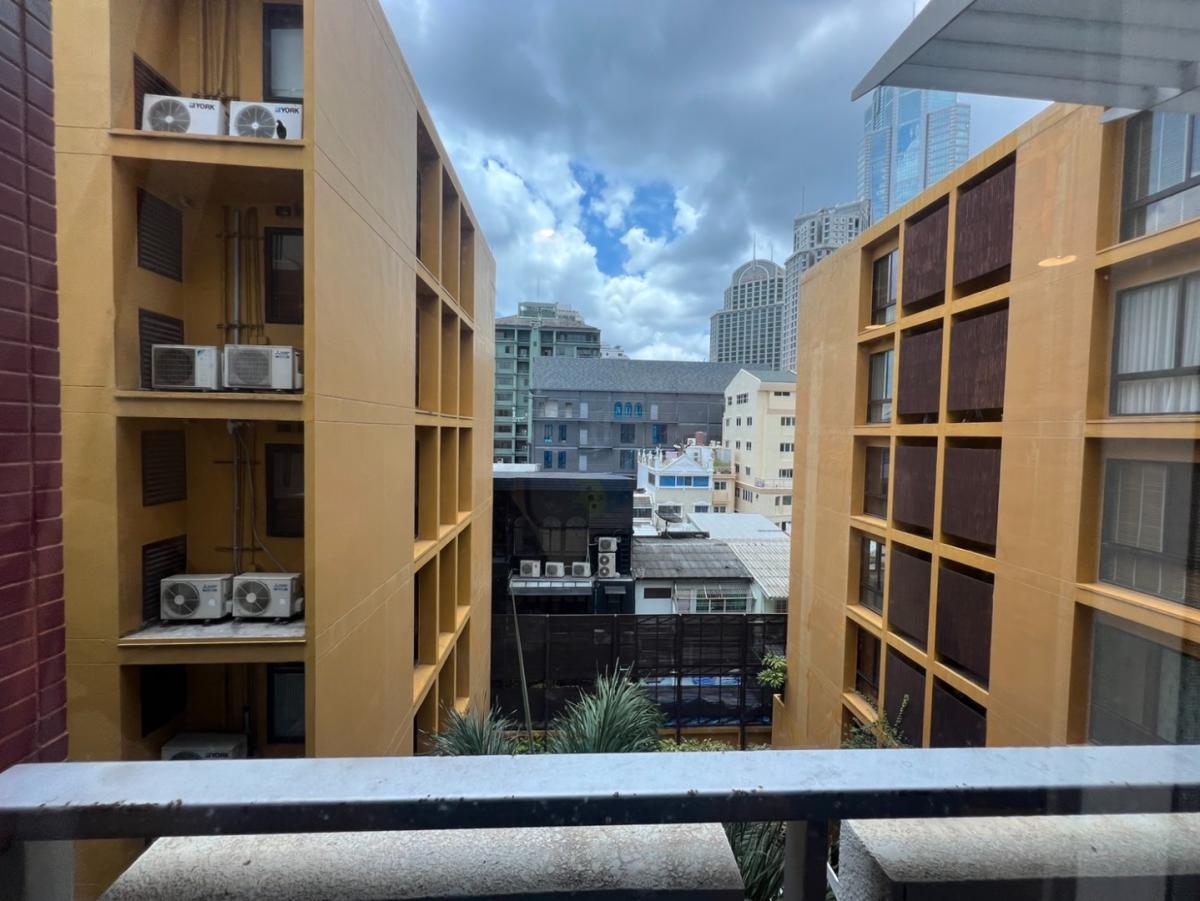 For SaleCondoWitthayu, Chidlom, Langsuan, Ploenchit : 🔥Urgent sale + 🔥Baan Siriruedee, Low Rise Condo, near BTS Phloen Chit, 1 bedroom, 1 bathroom